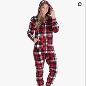 SleepytimePJs Fleece Hooded Footed Onesie Pajamas Medium Plaid Christmas